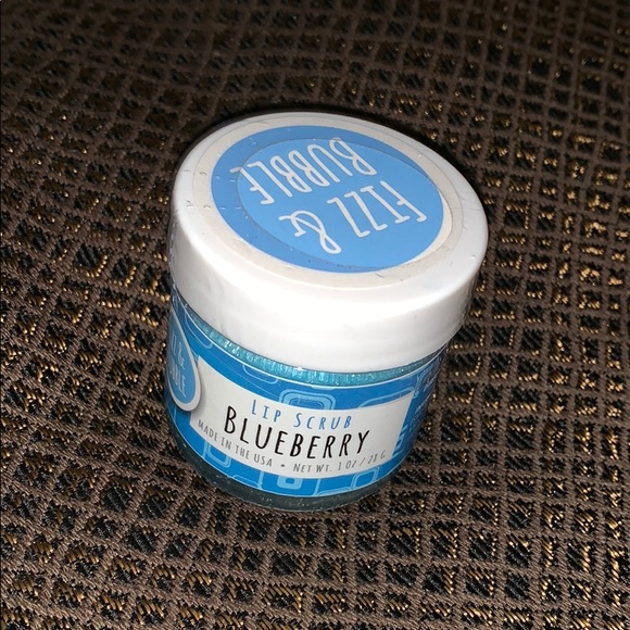 Lip Scrub - Picture 2 of 2